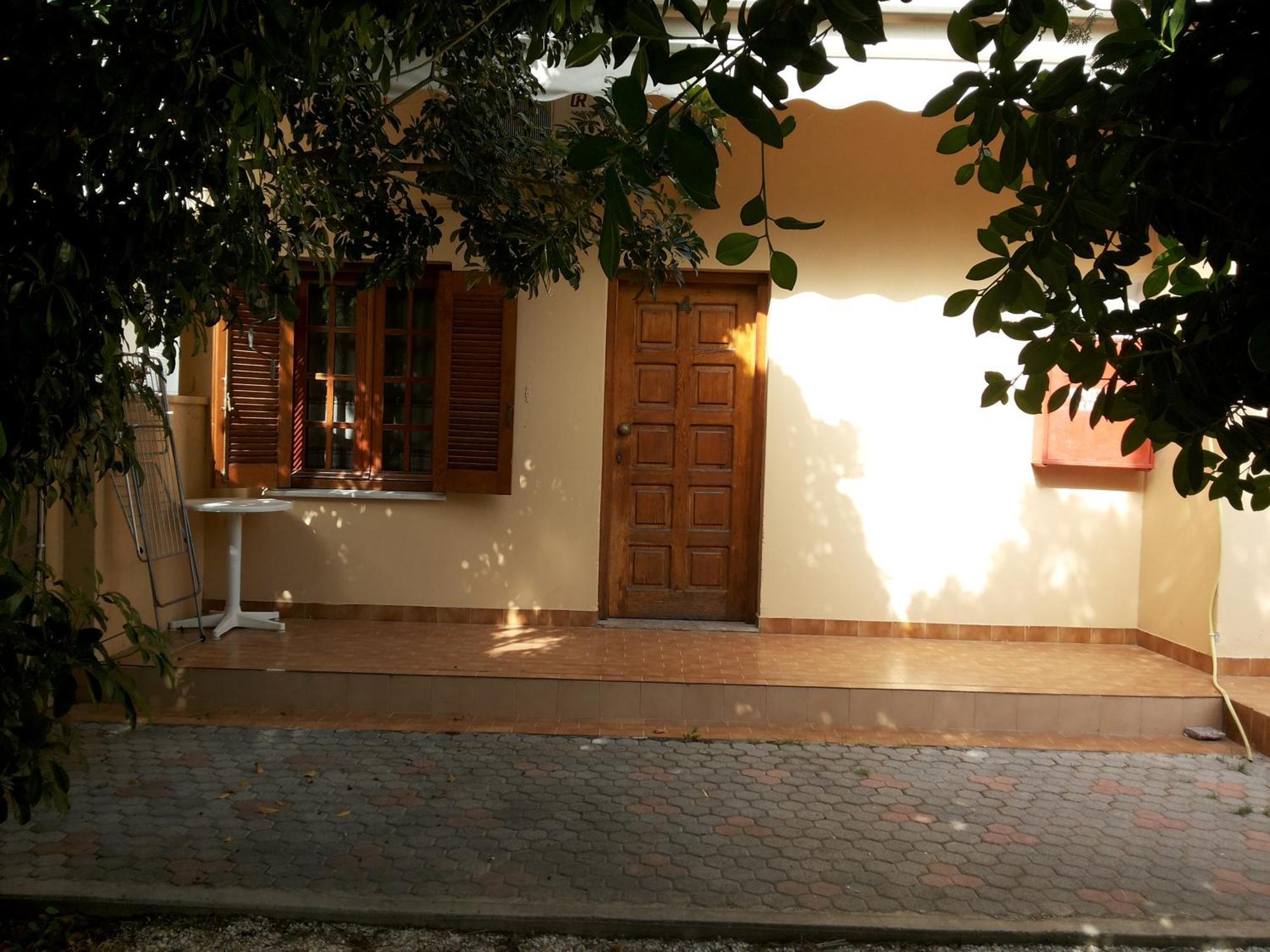 Stelios Rooms Palaiochora Bilik gambar