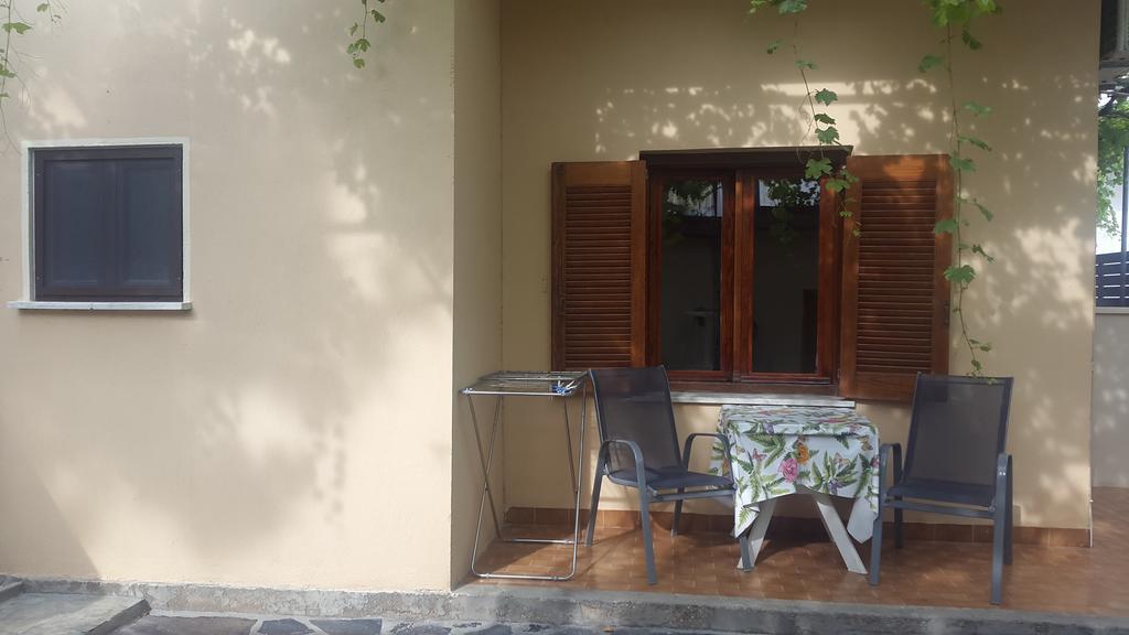 Stelios Rooms Palaiochora Luaran gambar