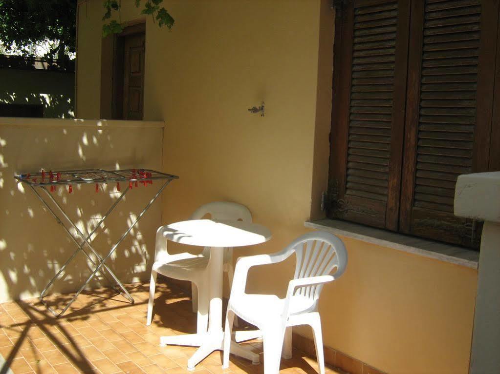 Stelios Rooms Palaiochora Luaran gambar
